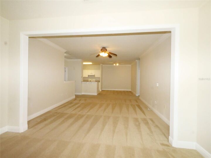 Property Photo: 330 Southern Pecan Circle 204 FL 34787