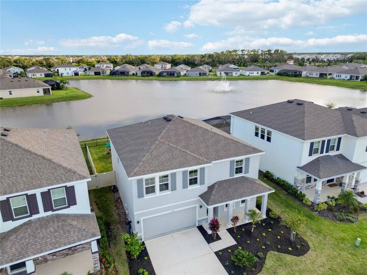 Property Photo:  5307 Grove Mill Loop  FL 34211 