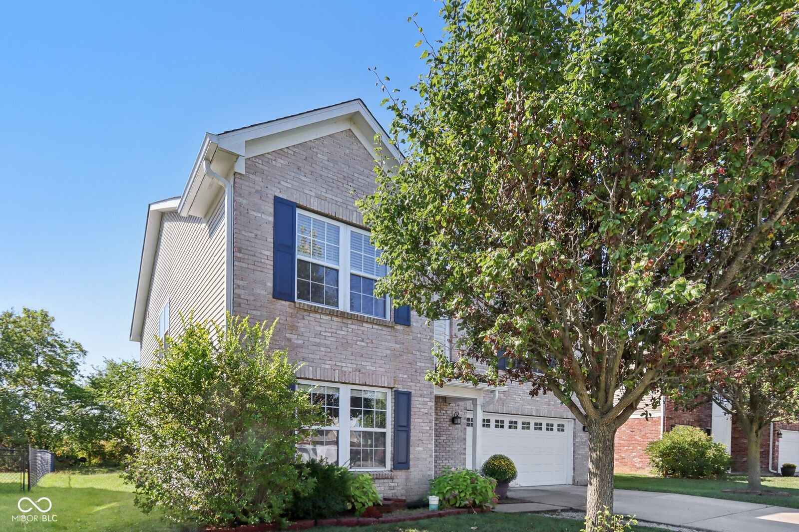 Property Photo:  5827 W Deerview  IN 46055 