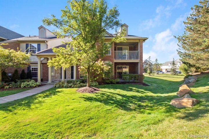 3522 Oakmonte Boulevard 115  Oakland MI 48306 4790 photo