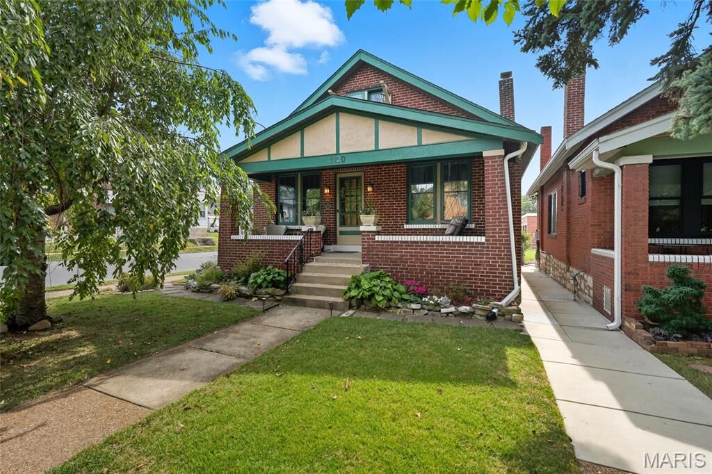 Property Photo:  5400 Itaska Street  MO 63109 