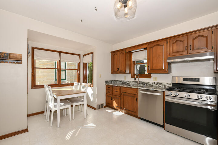 Property Photo:  2165 S 105th St  WI 53227 