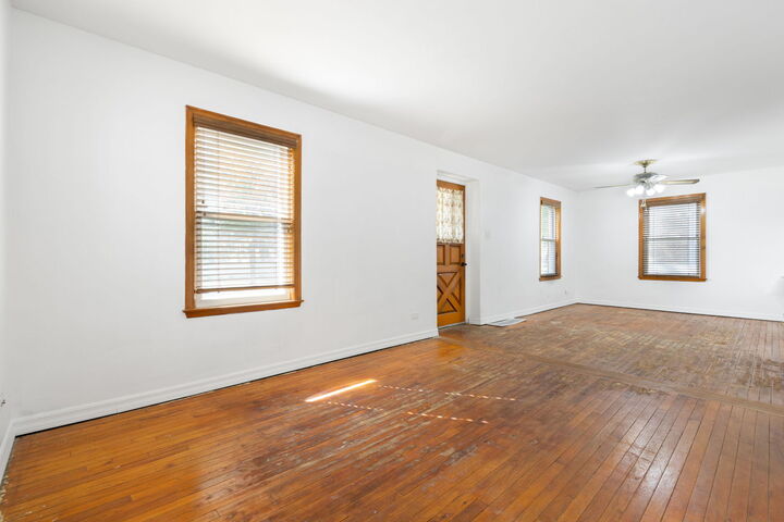 Property Photo:  9532 Jackson Avenue  IL 60513 