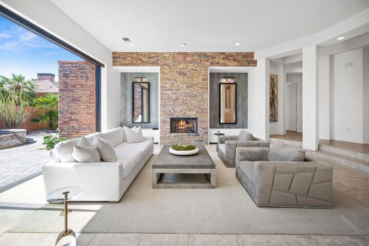 Property Photo:  50380 Via Serenidad  CA 92253 