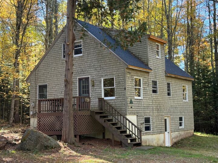 Property Photo:  8 Balsam Drive  ME 04572