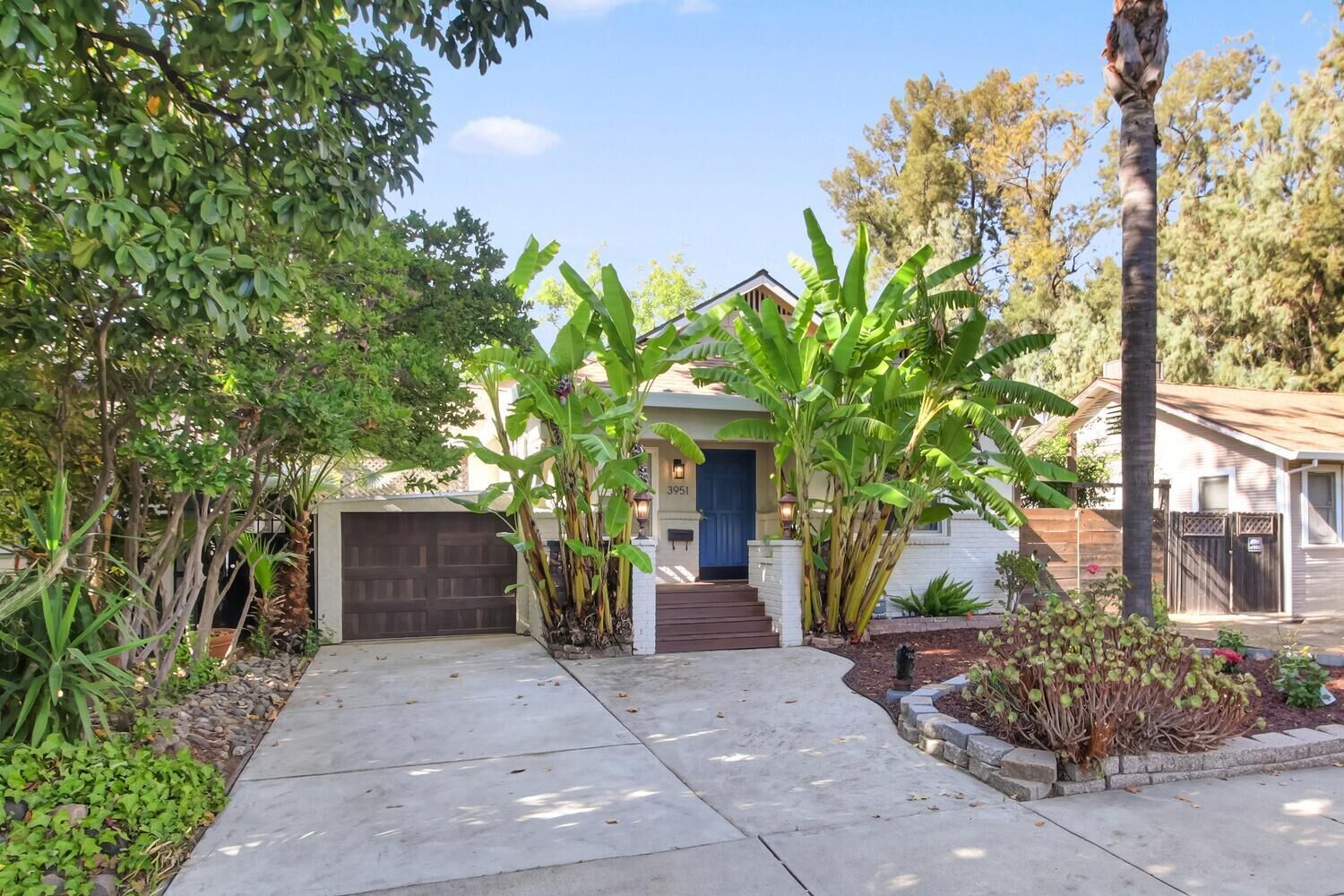 Property Photo:  3951 Downey Way  CA 95817