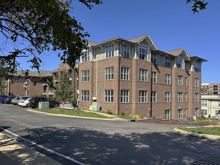 Property Photo:  2310 Elliott Ave 807  TN 37204