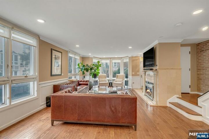 Property Photo:  110 Kensington Drive  NJ 07024 