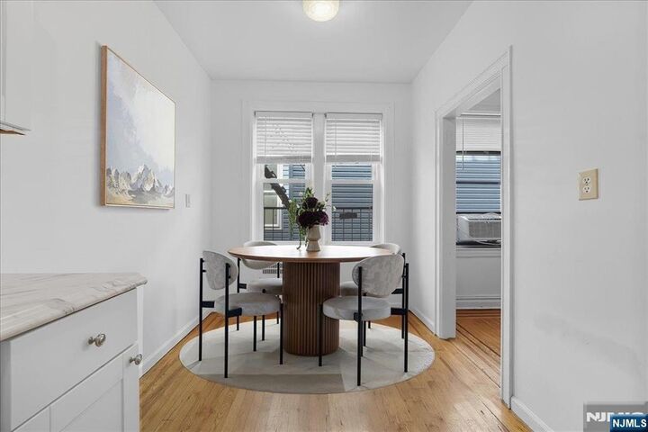 Property Photo:  301 Palisade Avenue 6B  NJ 07087 