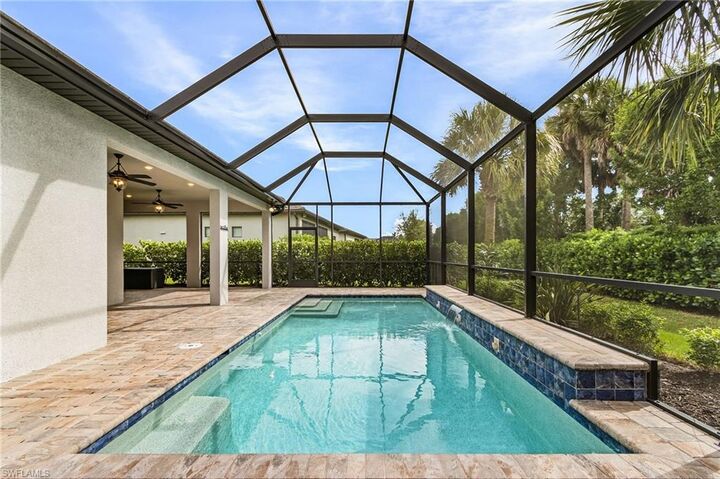 Property Photo:  2076 Yellowfin Cir  FL 34114 