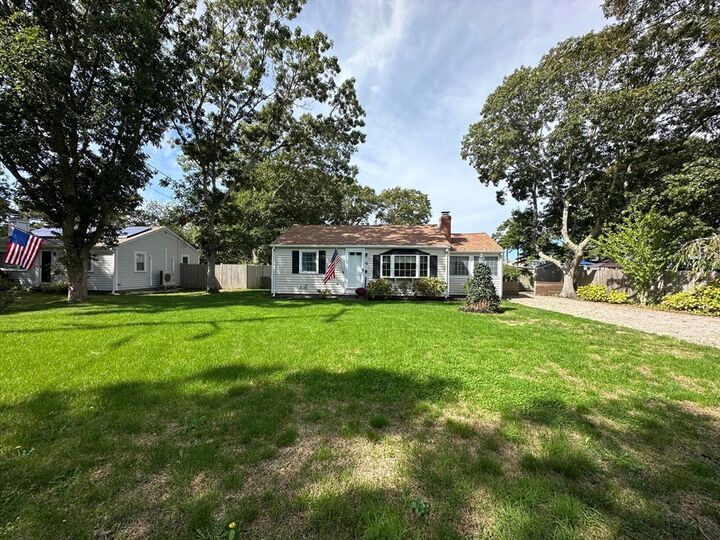 Property Photo:  55 Pawkannawkut Drive  MA 02664 