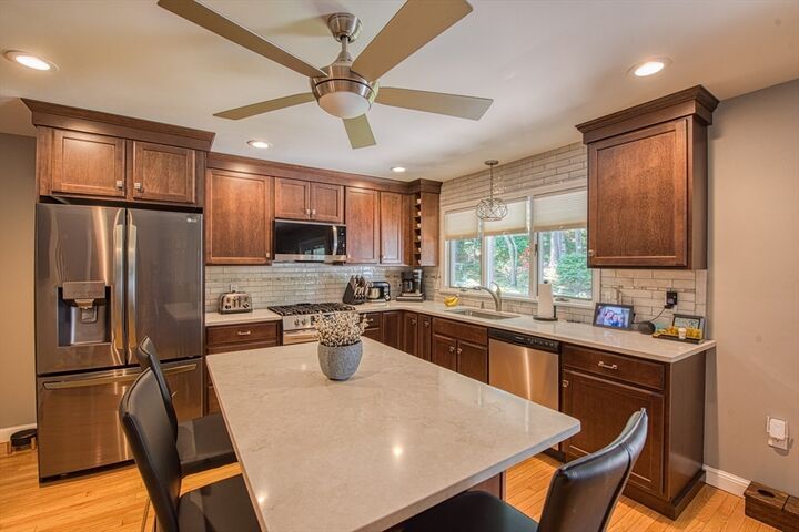 Property Photo:  701 Winthrop Street 313  MA 02780 