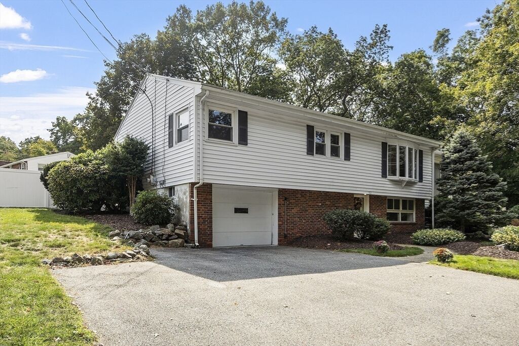 Property Photo:  92 Goodale Street  MA 01960 