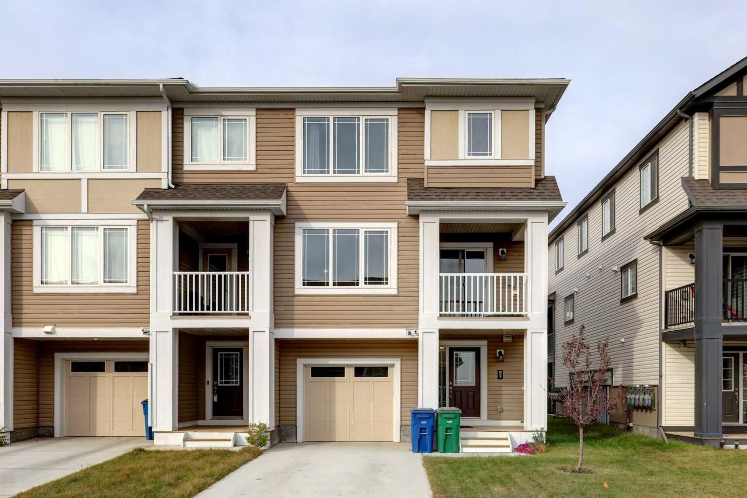 Property Photo:  827 Windbury Street SW  AB T4B 3T1 