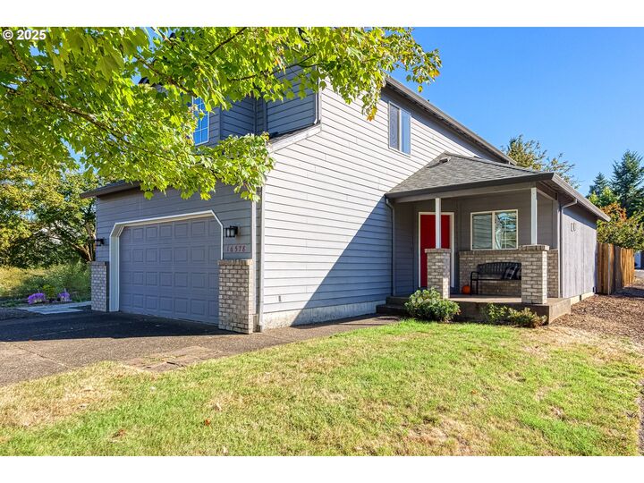 Property Photo:  16578 Hunter Ave  OR 97045 