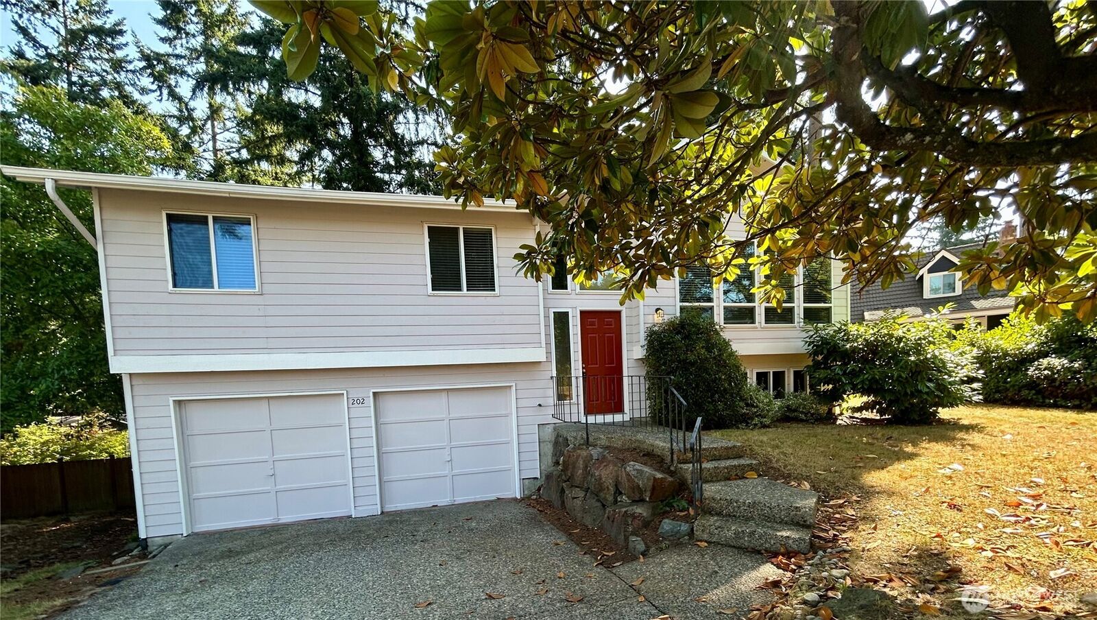 Property Photo:  202  Vashon Avenue SE  WA 98059 