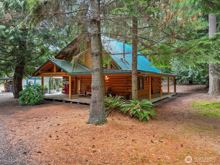 Property Photo:  23312  77th Avenue SE  WA 98072 