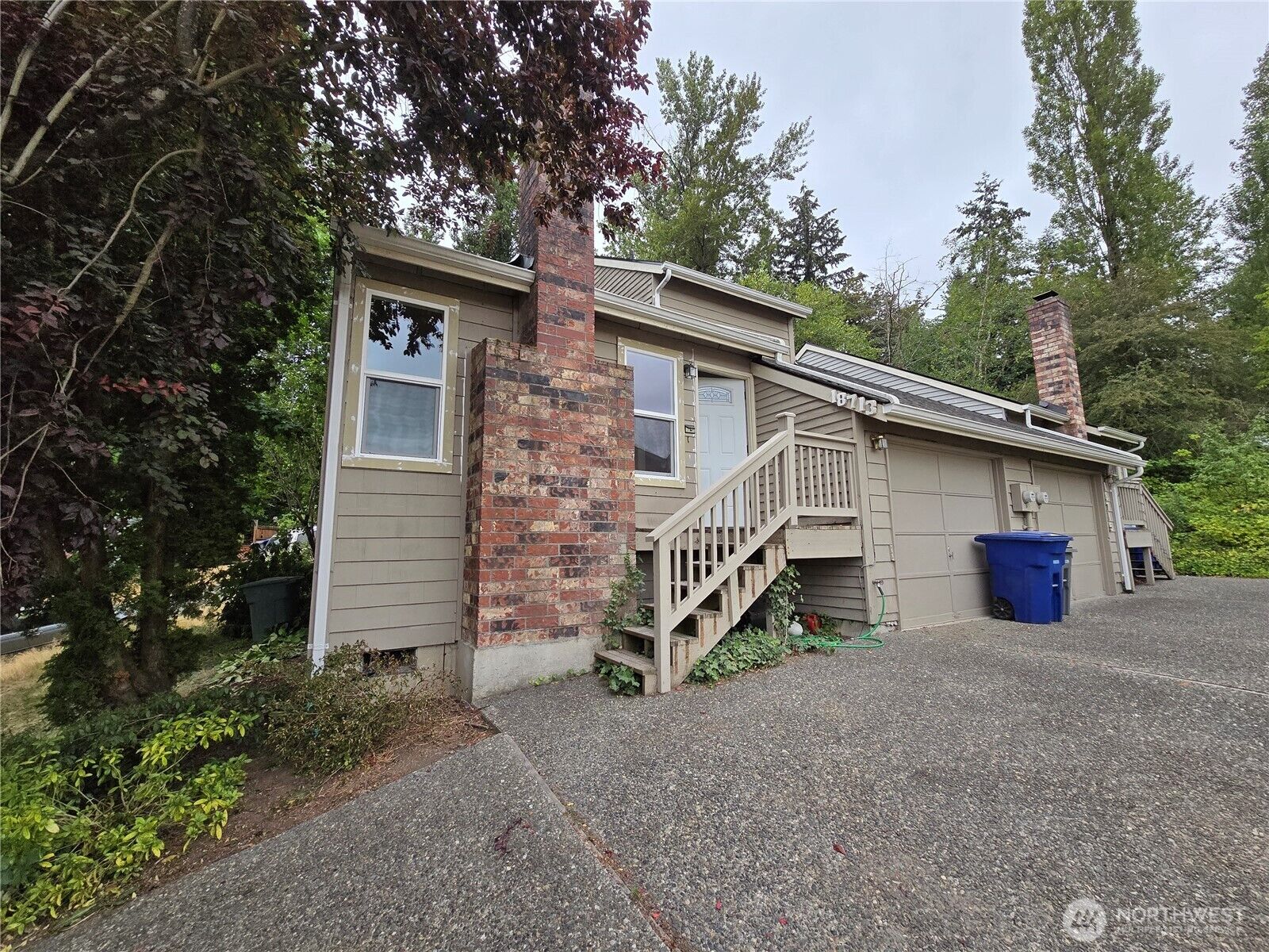 Property Photo:  18713  67th Place NE  WA 98028 