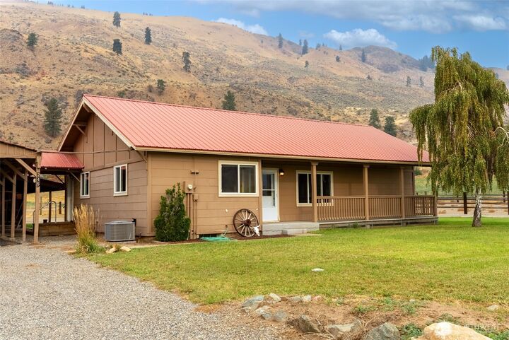 Property Photo:  245  Twisp-Carlton Road  WA 98856 