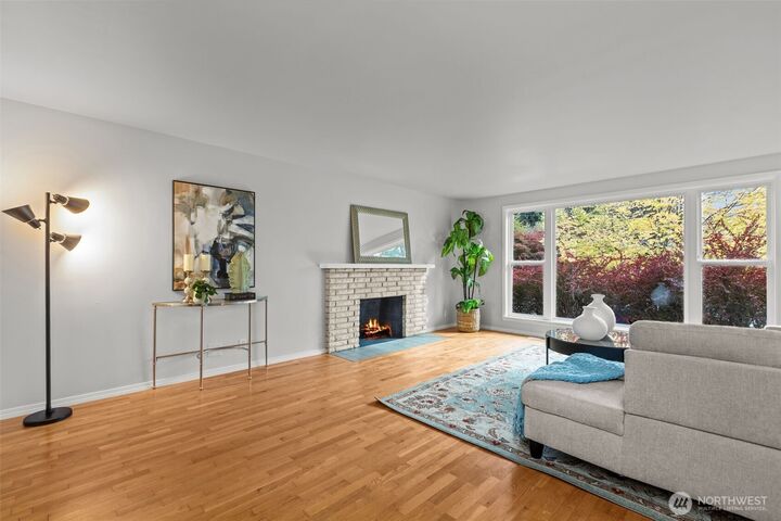 Property Photo: 5805 157th Place SW WA 98026