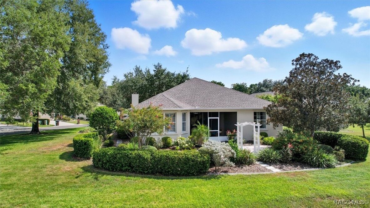 Property Photo: 6264 W Glynborne Loop FL 34429