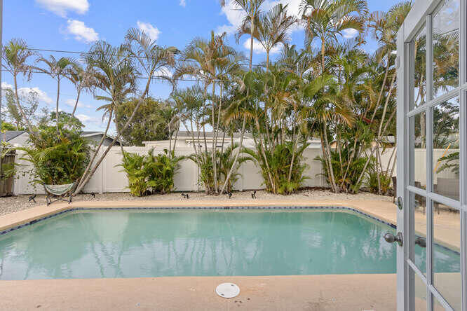 Property Photo:  2630 NE 10th Avenue  FL 33064 