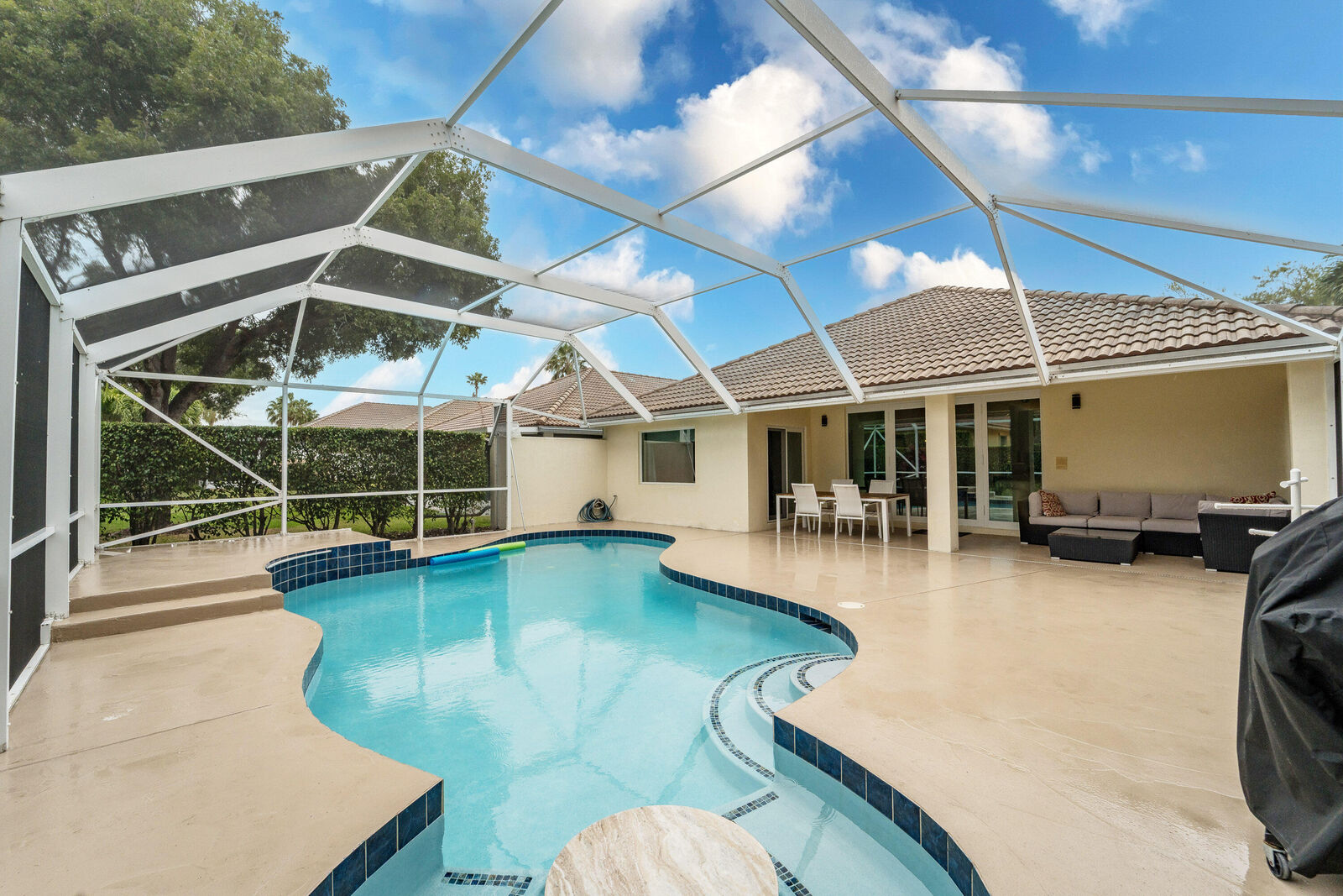 Property Photo:  5658 S Fountains Drive  FL 33467 
