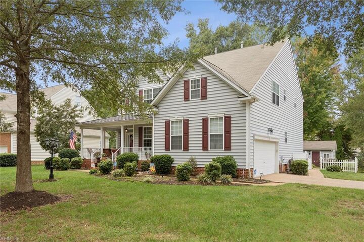 Property Photo:  100 Merchant Man Ct  VA 23185 