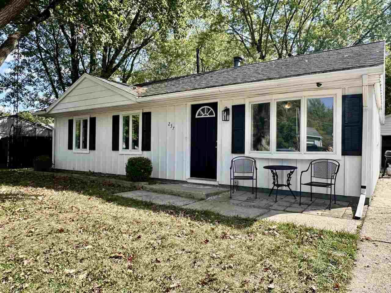 Property Photo:  237 Woodlawn Avenue  IN 47374 