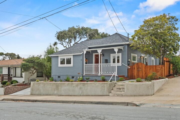 311 Lobos Avenue  Pacific Grove CA 93950 photo