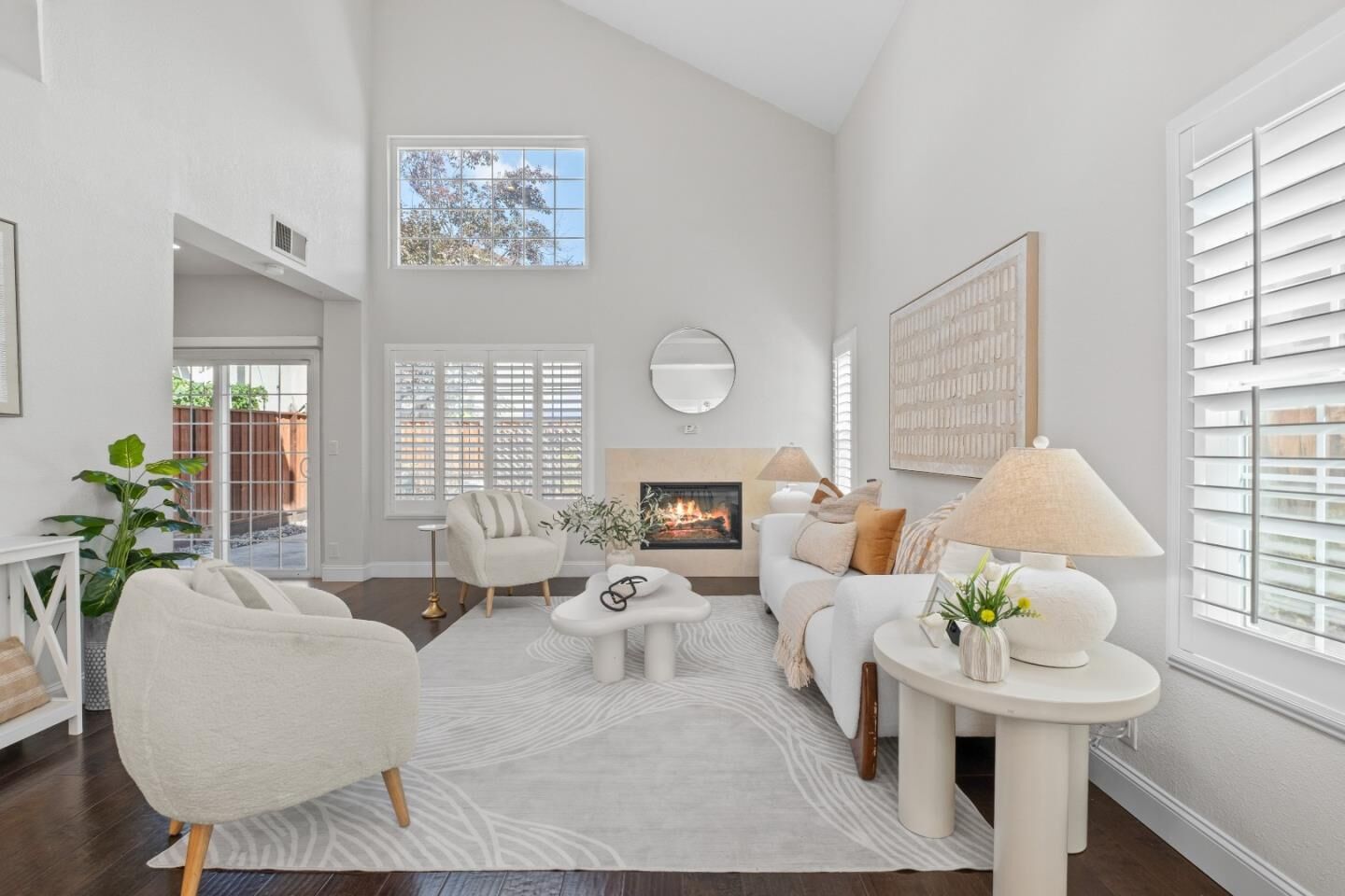 Property Photo: 1233 Briarleaf Circle CA 95131