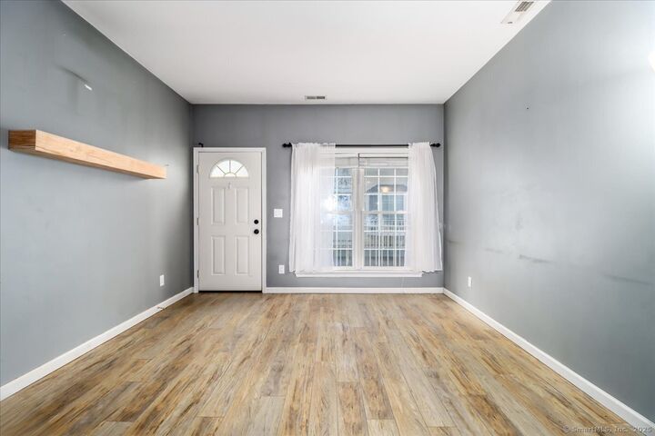 Property Photo: 6 Wishing Well Lane 6 CT 06776