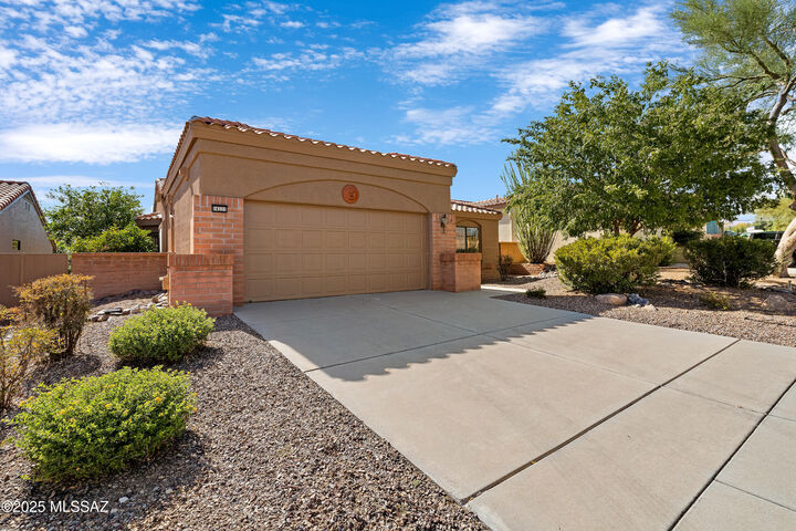 Property Photo:  14331 N Copperstone Drive  AZ 85755 