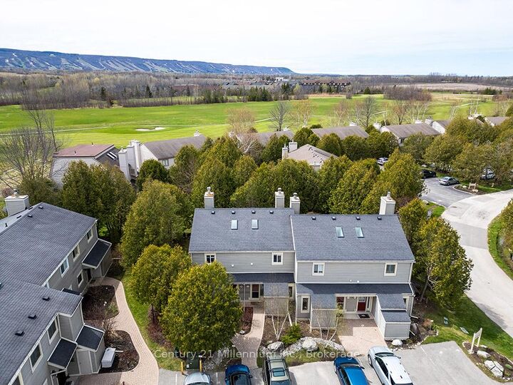 Photo de la propriété: 479 Oxbow Crescent ON L9Y 5B4