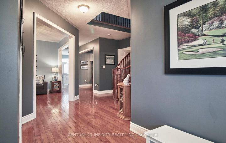 Property Photo:  1599 Quail Run Drive  ON L1K 0E1 