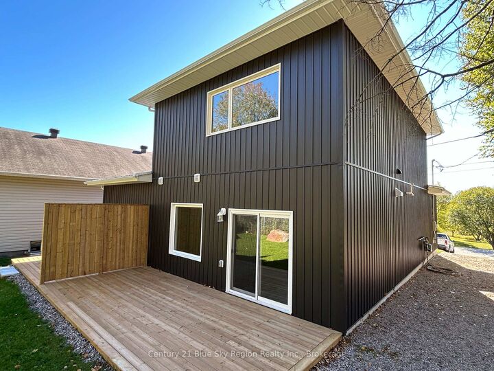 Property Photo:  16 Birch Street  ON P0H 1Z0 