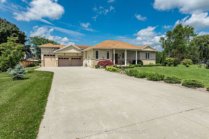 Property Photo:  11507 Lagonda Way  ON N0P 1X0 