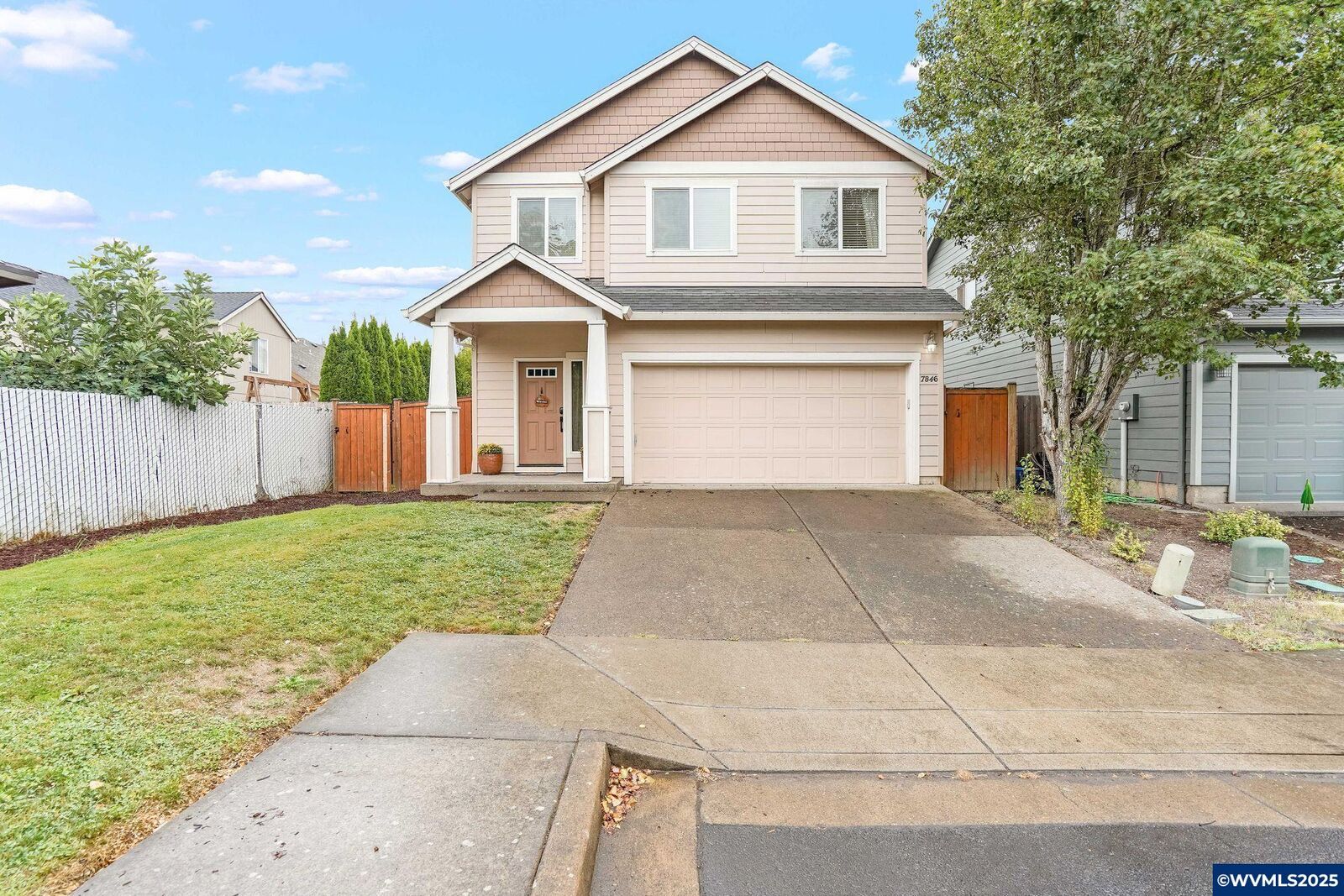 Property Photo: 7846 Matt Pl NE OR 97303