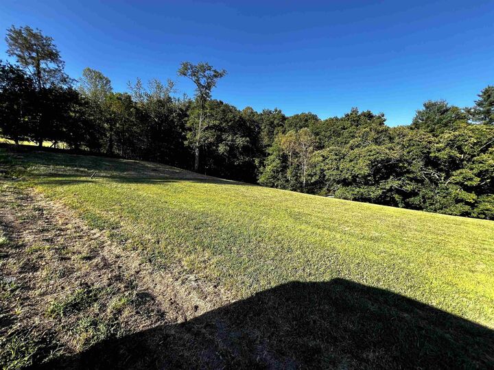 Property Photo:  222 Meadowbrook  KY 41101-0000 