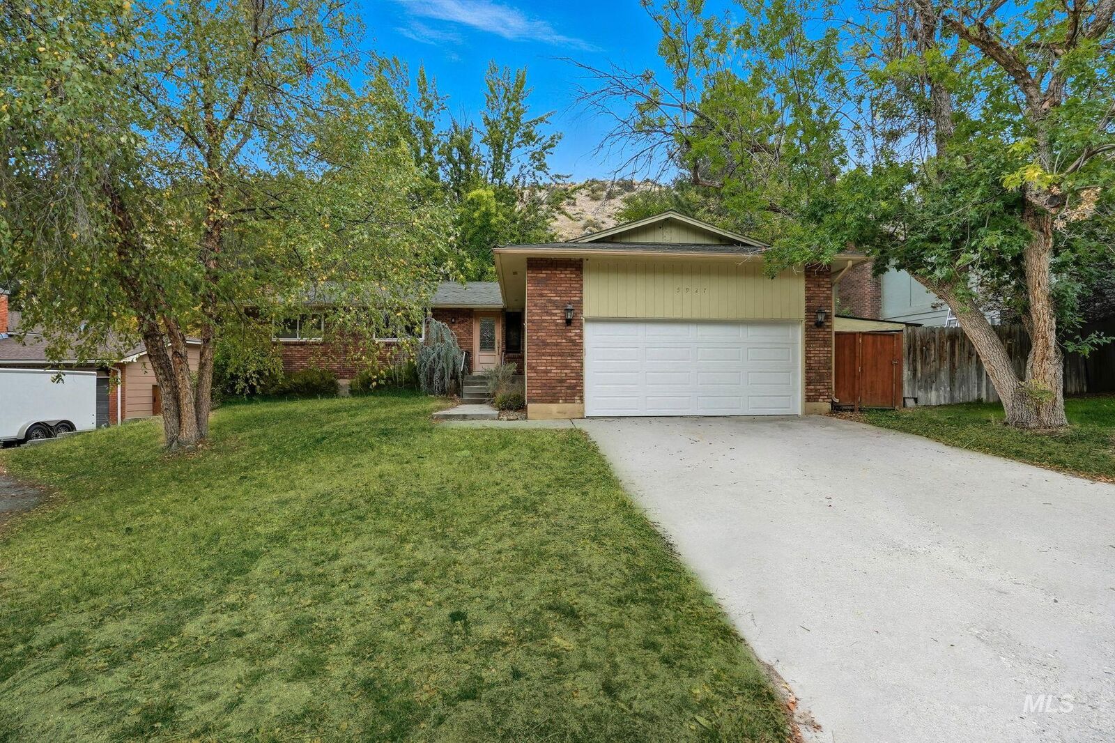 Property Photo:  5927 N Collister Dr  ID 83703 