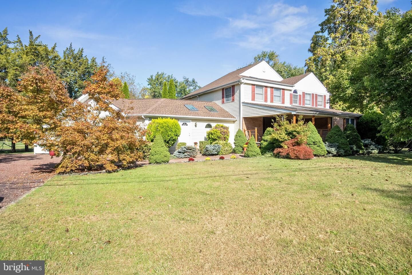 Property Photo:  239 Mounts Mills Road  NJ 08831 