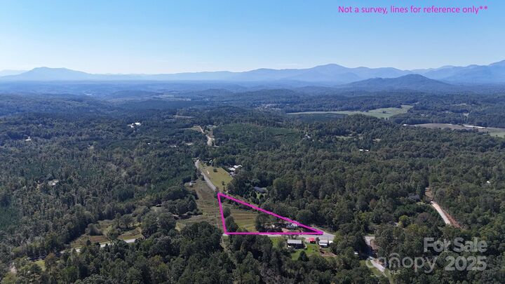 Property Photo: 949 Cove Road NC 28139