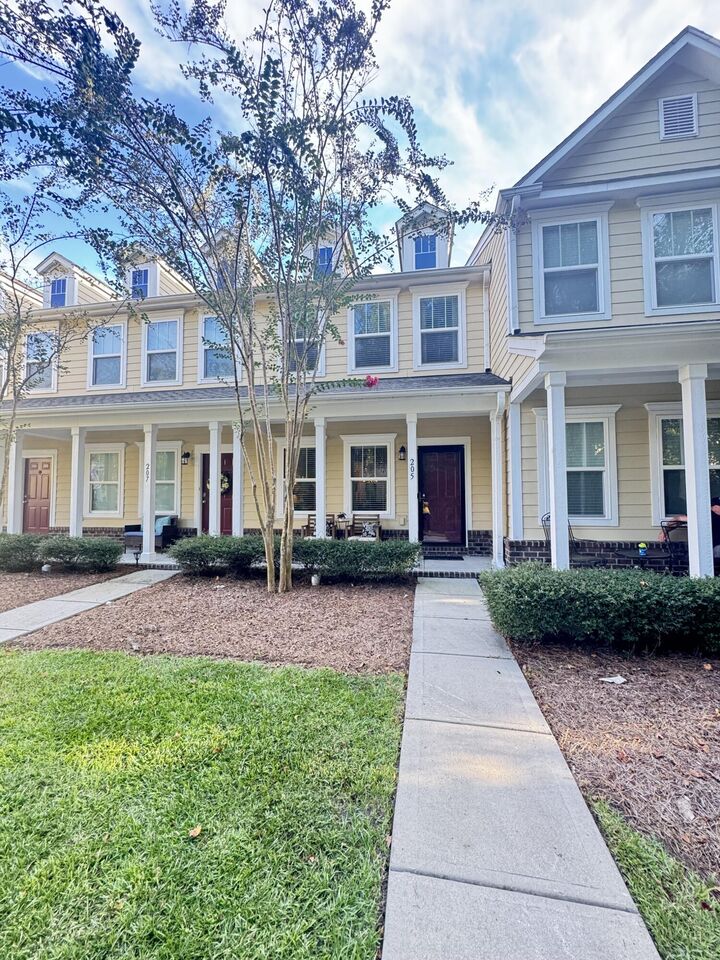 205 Bennett Lane  Summerville SC 29483 photo