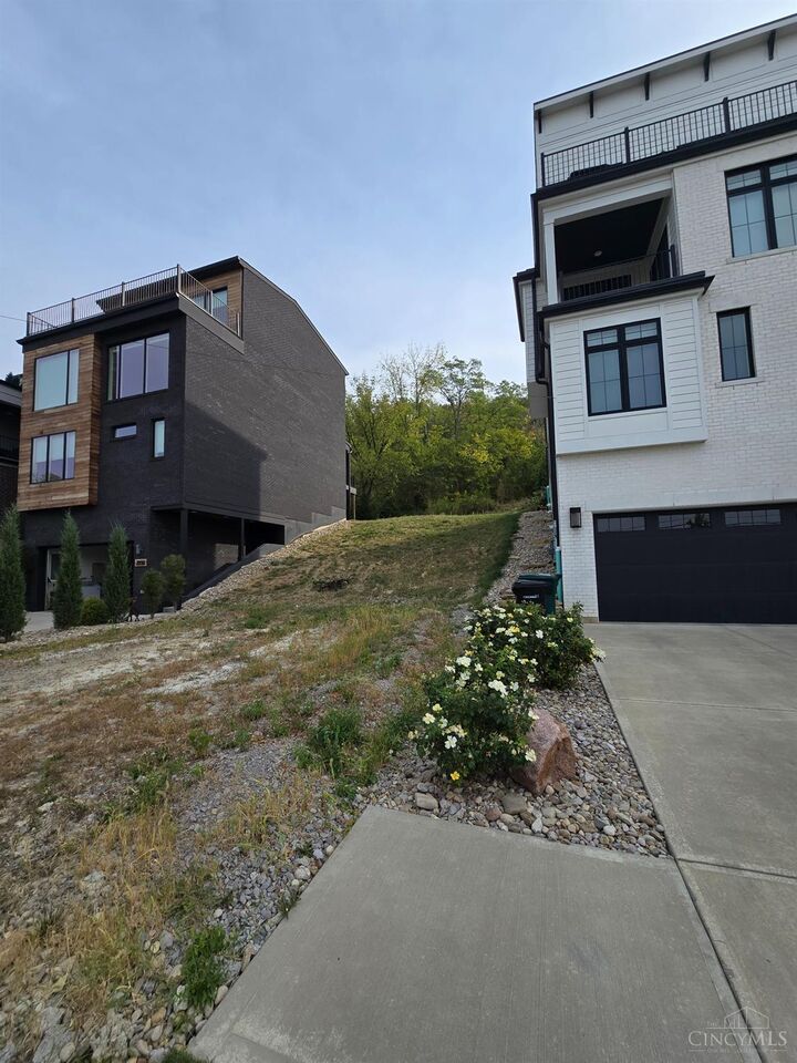 Property Photo:  3942 Feemster Street  OH 45226 