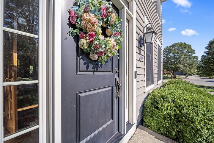 Property Photo:  6282 Twonotch Court  OH 43016 