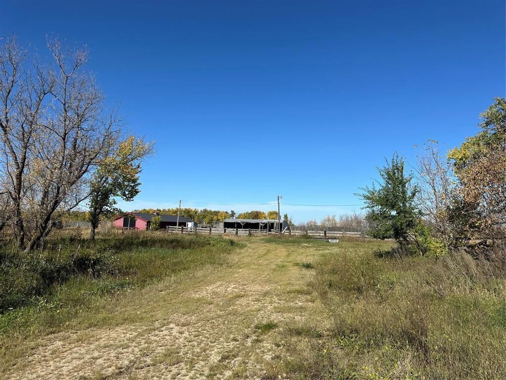 Property Photo: 120 66009 Road North MB R0H 0A0