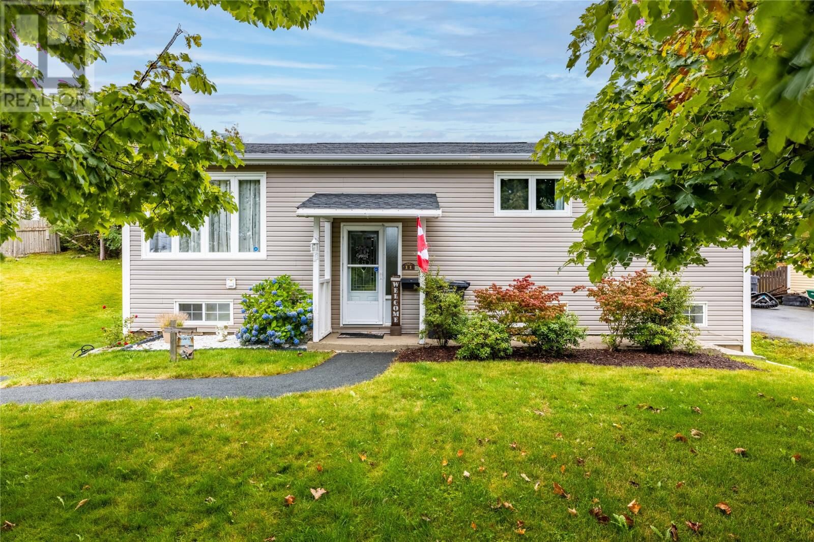 Property Photo:  11 Irving Drive  NL A1L 1R9 