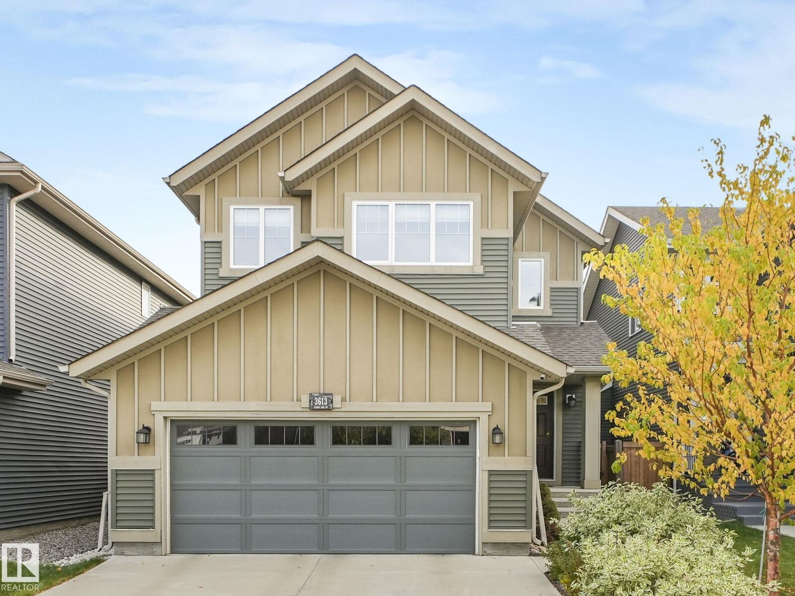 Property Photo:  3613 Cherry Link Link SW  AB T6X 2B2 