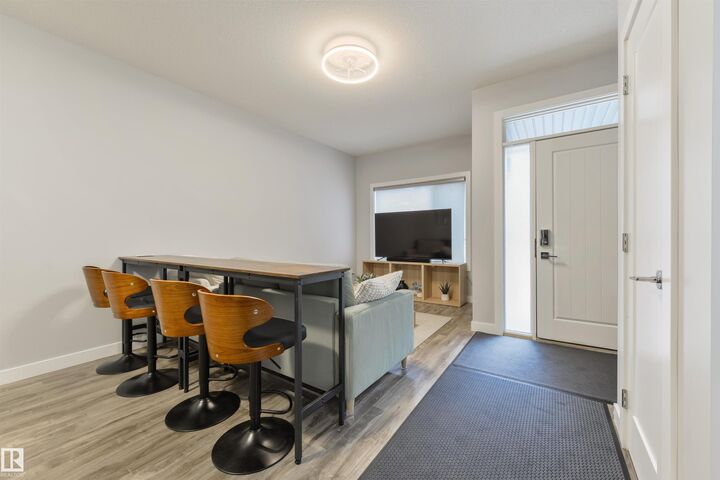 Property Photo:  10511 154 Street NW  AB T5P 2J1 