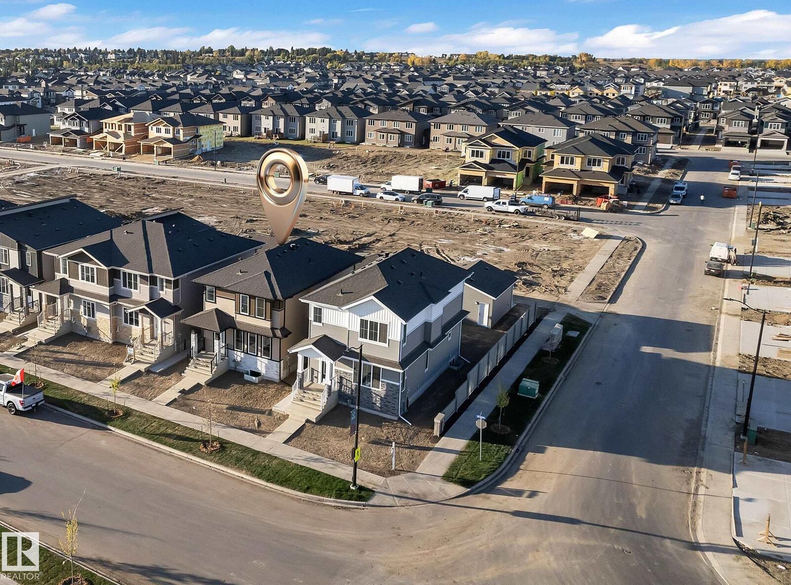 Property Photo: 3604 39 Avenue AB T4X 3H2